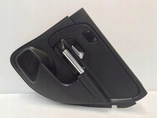 MERCEDES-BENZ B-CLASS Sports Tourer W247 T&uuml;rpolster hinten rechts 24274534