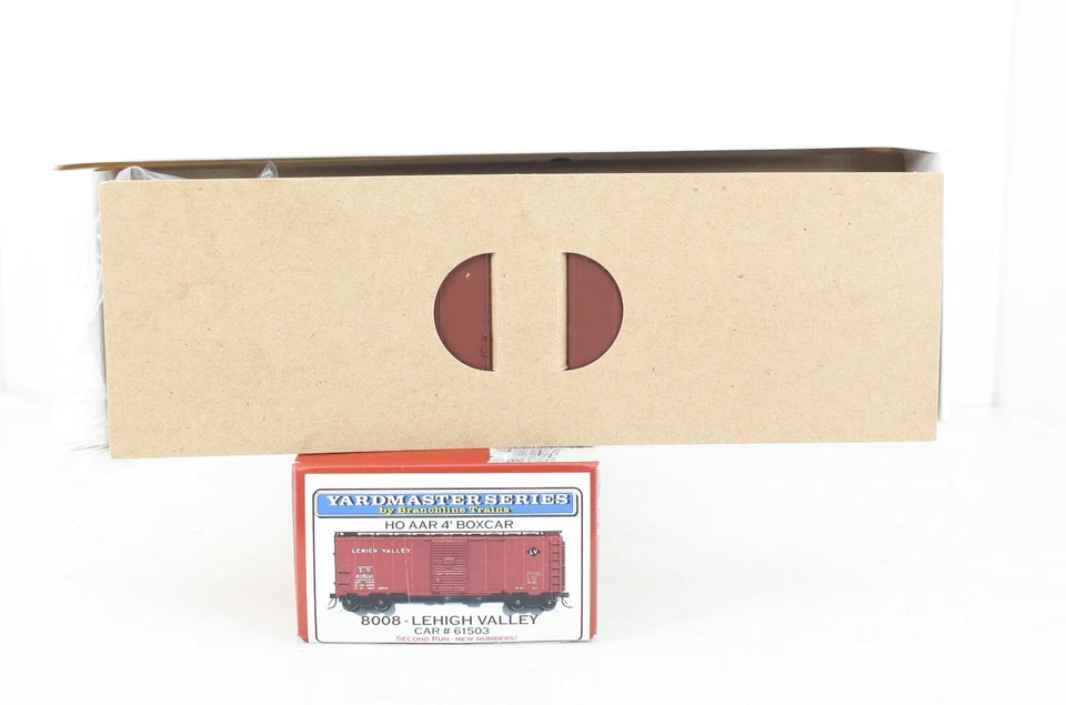 HO Branchline Yardmaster 8008 Lehigh Valley 40’ AAR Box Car LV 61503 - Image 3 of 3