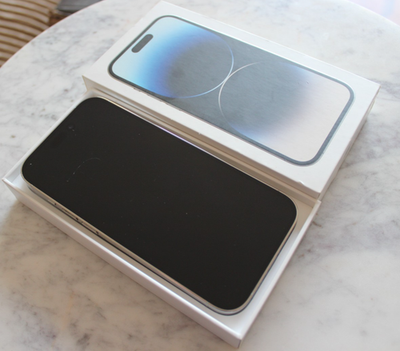 Apple iPhone 14 Pro シルバー 128GB