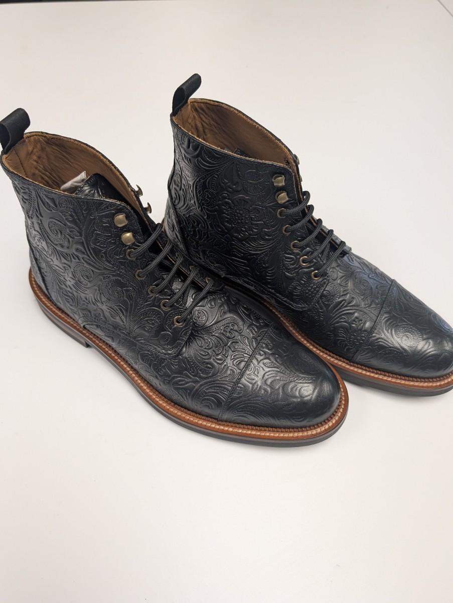 TAFT • Rome Boot in Black Floral The Rome Shoe in Noir Viejo main image 4