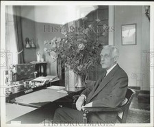 Press Photo Andrew W. Mellon at his desk - afx31531