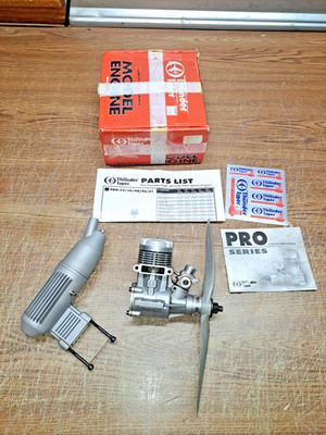 Thunder Tiger PRO 61     2 Stroke R/C Aircraft Engine W/Muffler (see video)