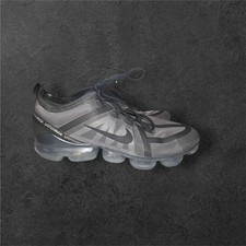 Nike Air Vapormax 2019 Ghost Black men’s size 14 running shoes Rare! Nike Air Vapormax 2019 Men AR6631-004 Ghost Triple Black  main image 4