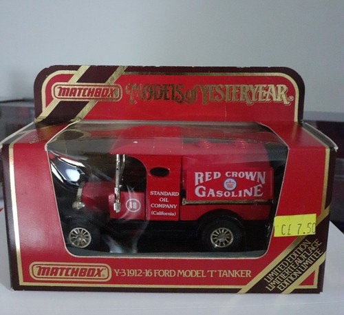 YESTERYEAR DIECAST MODEL (RARE) * Y-3 1912 (RED CROWN GASOLINE) TANKER * NEW - Picture 3 of 3