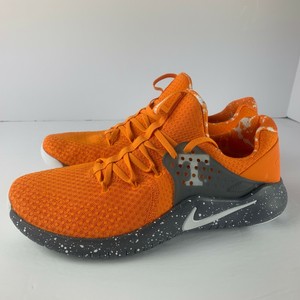 nike free trainer v8 grey