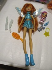 POUPEE WINX / BLOOM, CHARMIX