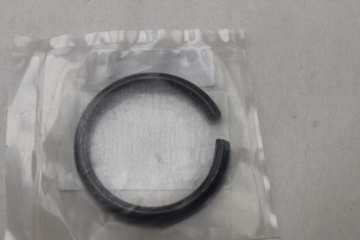 @0o7162 Spicer - 131473 - Differential Ring Gear Bolt