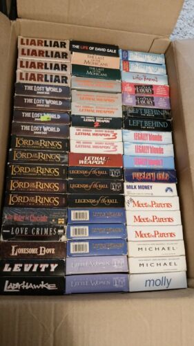 Vintage VHS - 80s, 90s, 2000s Mix!! Lot Of 10 Random Tapes  - Afbeelding 1 van 24