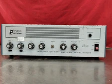 Mcgohan Eletronics 100 Watt Amplifier Model MS 1004 - DOES POWER ON - USED