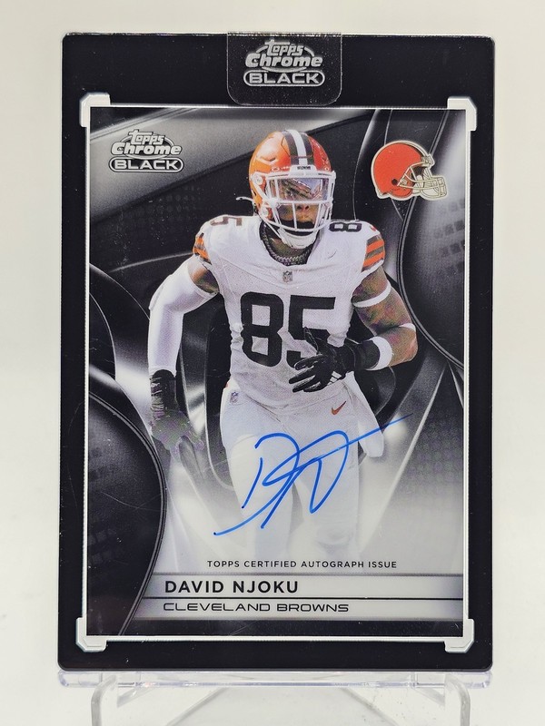 DAVID NJOKU 2025 TOPPS CHROME BLACK AUTOGRAPH AUTO #AU-DN BROWNS Q6608