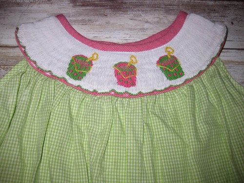 Castles and Crowns Girls 5 Smocked Beach Sand Pails Gingham Dress Boutique - Picture 4 of 5