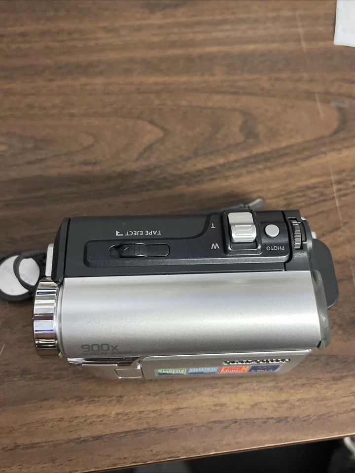 Samsung Digital Cam Mini Dv 900 Zoom Sc D543 Xac No Battery Charger - Image 2 of 4