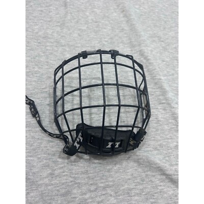 i.Tech RBE III Cage Medium Size Face Mask Black  Hockey Player Type 2 Steel