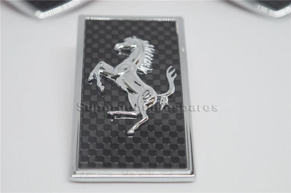 Emblema de parachoques delantero de fibra de carbono para Ferrari 430,488, 458, California Foto 4 de 4