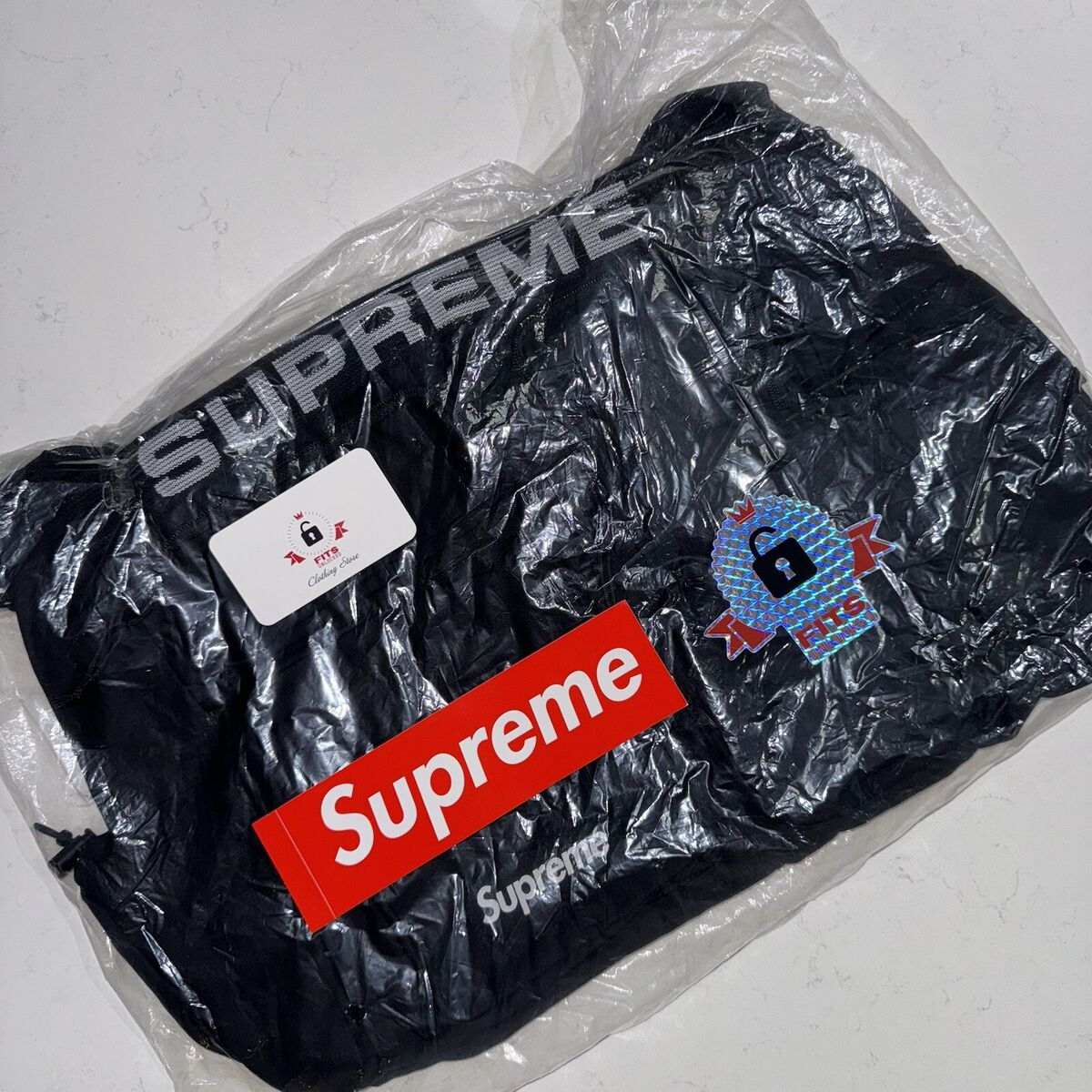 Supreme Military Field Messenger Bag Black SS23 Supreme New Supreme Military Field Messenger Bag Black SS23 Supreme New