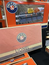 Lionel  turn table 6-14113 and 6-14114 extension table mint