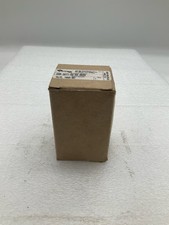 VERSA ESM-3011-44-XX-D024 Three-Way Solenoid Valve NEW