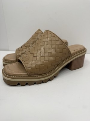 Bernardo Studio Sylvie Sindy Woven Leather Slide Block Heel Sandals Tan Size 6.5