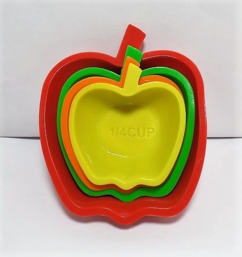 Smart Homes Set of 4 Silicone Apple Shaped Measuring Cups - Image 2 of 2