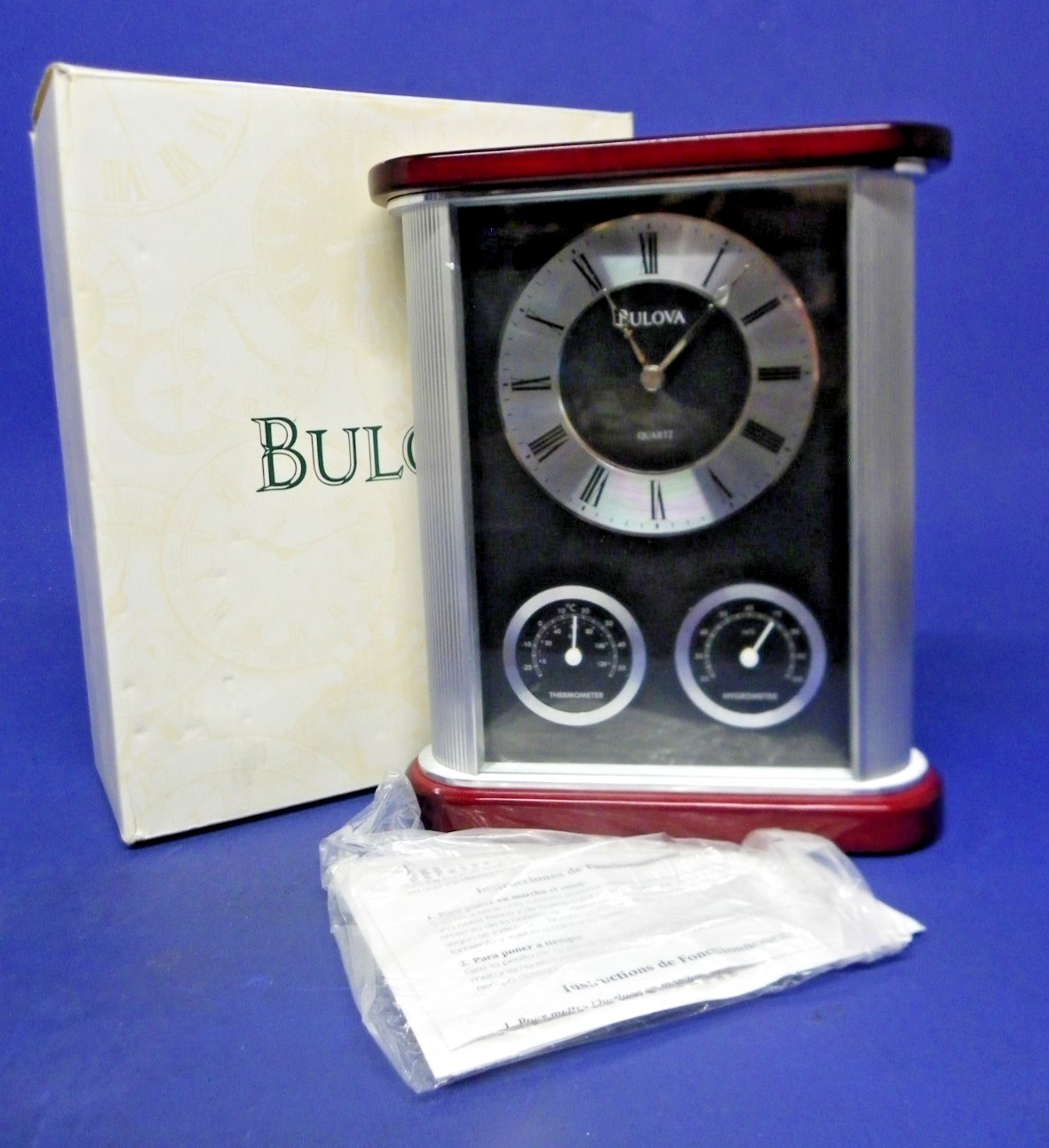 Bulova Quartz Mantel Desk Clock Reddish Wood Tone 8" Tall