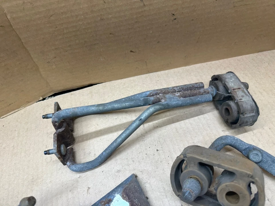 08-14 Ford Econoline E-150 5.4 4.6 L Juego de 3 colgadores de montaje de escape e250 E350 OEM Foto 4 de 4