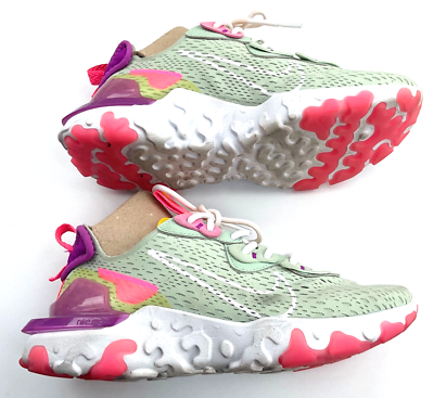 Nike React Vision Dimsix Womens Pale Green Size UK UK