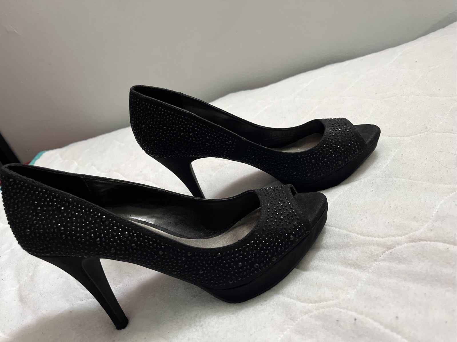 Fergalicious by Fergie Women’s 7.5m - BLACK High Heel Shoes - Bling - Glittery