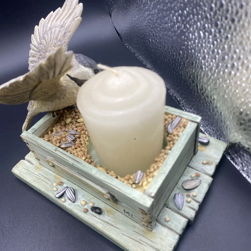 2 Rare Marjolein Bastin Robin Holly Chickadee Eating Birdseed candle Figurine - Picture 4 of 10