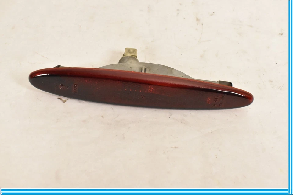 Luz marcadora trasera derecha roja para paso Jaguar X100 XK8 XKR 97-06 LJA5034BB OEM Foto 3 de 4