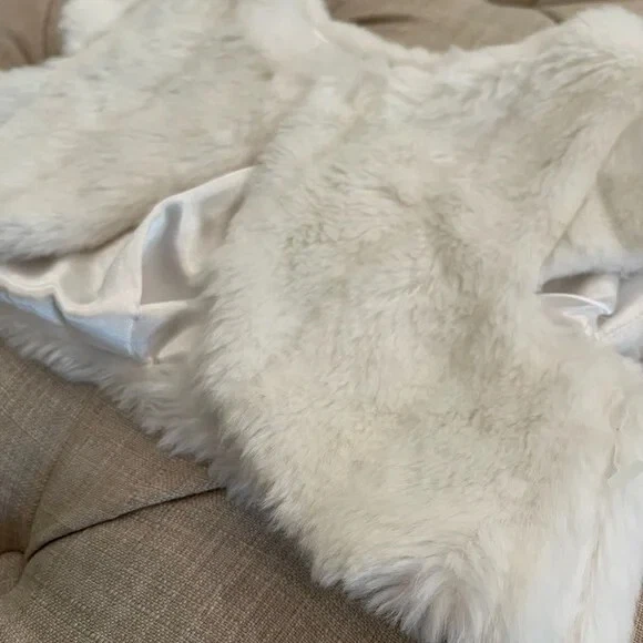 Abrigo Chaqueta Cherokee Niñas Blanco Imitación Piel Encogida Talla 4T Foto 4 de 4