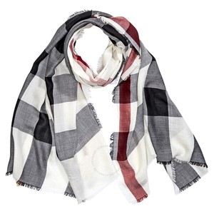 lightweight burberry scarf