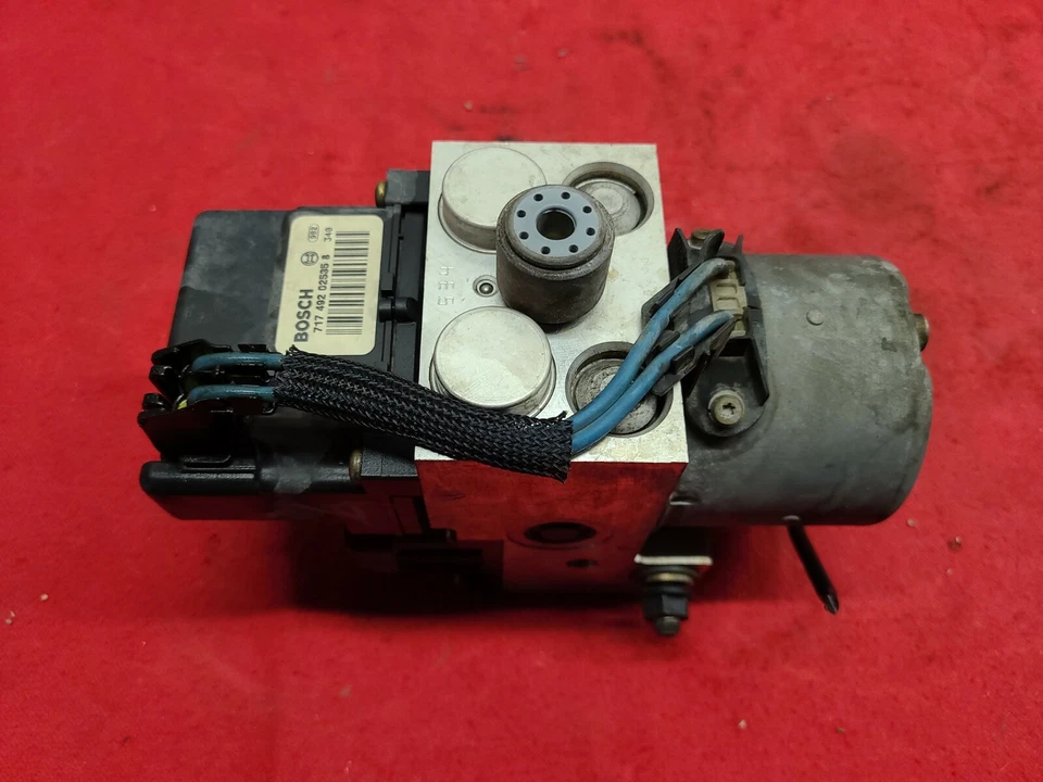 Dodge Durango/Chryler Aspen 2004-2005 - Unidad ABS/Bomba/Módulo 5102369AA Foto 2 de 4