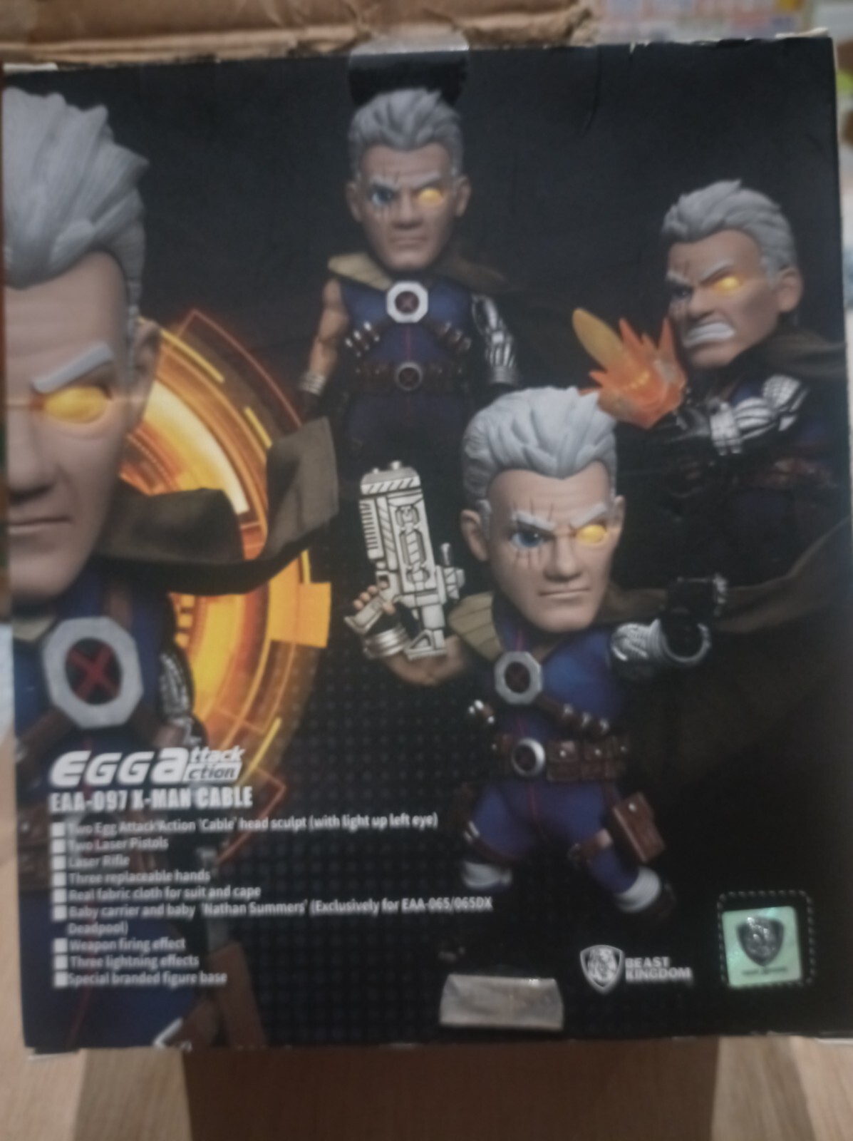 Figurine Marvel X-Men Cable EAA 097 en version collector Egg Attack Action
