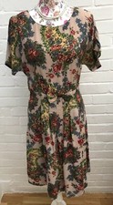 Nice Things Tea Dress Size 12/38 Beige Ditsy Floral Landgirl Blogger Festival