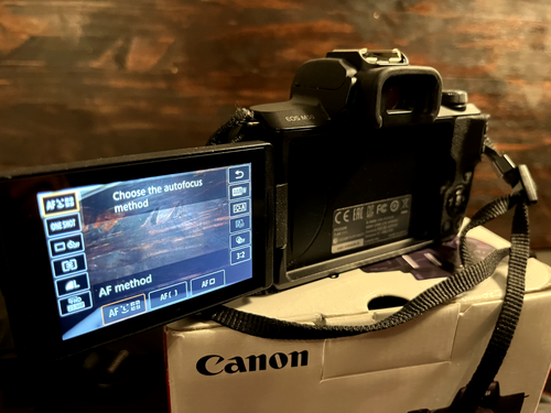 Canon M50 24.1MP 4K Mirrorless Bundle + 3 Lenses | 7 Batteries | Adapter | Box - Picture 8 of 20