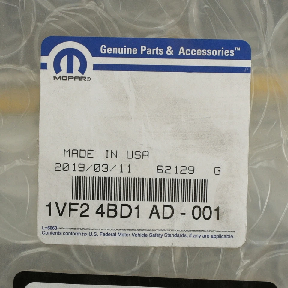 RAM 1500 2500 3500 4500 5500 PARASOL ILUMINADO LADO DERECHO MOPAR 1VF24BD1AD Foto 4 de 4
