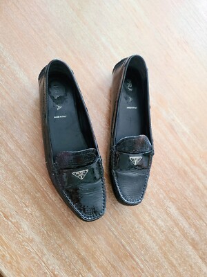 Authentic Prada Women's Black Patent Leather Shoes Flats Loafers