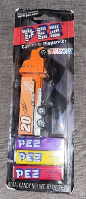 NASCAR The Home Depot Semi Truck Tony Steward #20 Pez Candy & Dispenser 2005 NEW