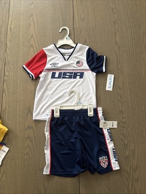 Carters Umbro Soccer/futbol USA Size 5T Shortset NWT