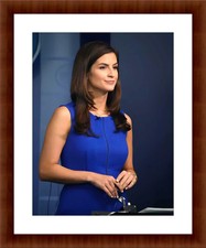 Kaitlan Collins 8.5 x 11 Candid Color Unframed Photograph Collectable Art Print