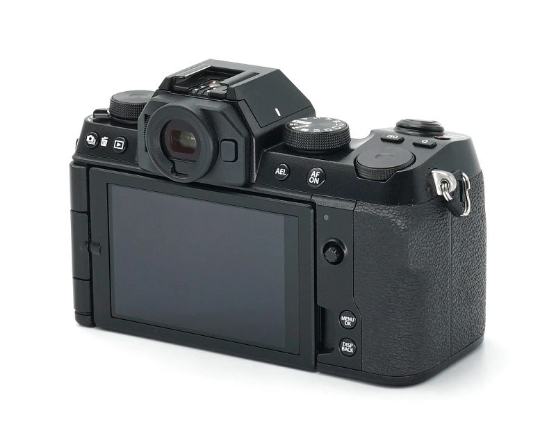 Fujifilm X-S10 body body return, only 560 shots #41413** - Image 3 of 3