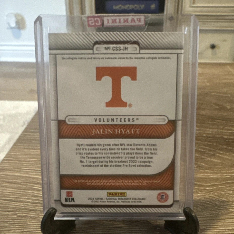 2023 NATIONAL TREASURES COLLEGE SILHOUETTES SIGNATURES JALIN HYATT SEALED /10 - Image 2 of 3