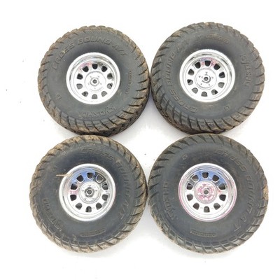 4x Kyosho Cross Bound A/T 1.9'' Rock Crawler Tires on 12mm Hex Wheels Used