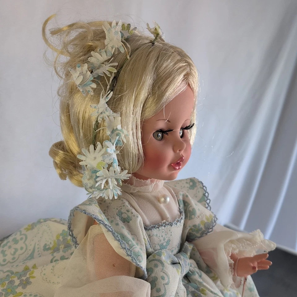 Muñeca italiana Furga 15" vintage años 60 rubia ojos dormidos con etiqueta Foto 3 de 4