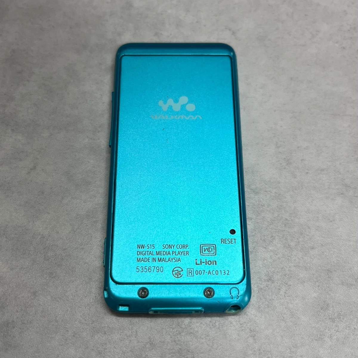 Lecteur multimédia numérique Walkman 16 Go SONY NW-S15 bleu clair...