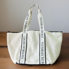 Victoria's Secret Cozy Plush Fleece Tote Zipper Off White Zip Closure NWT 2023