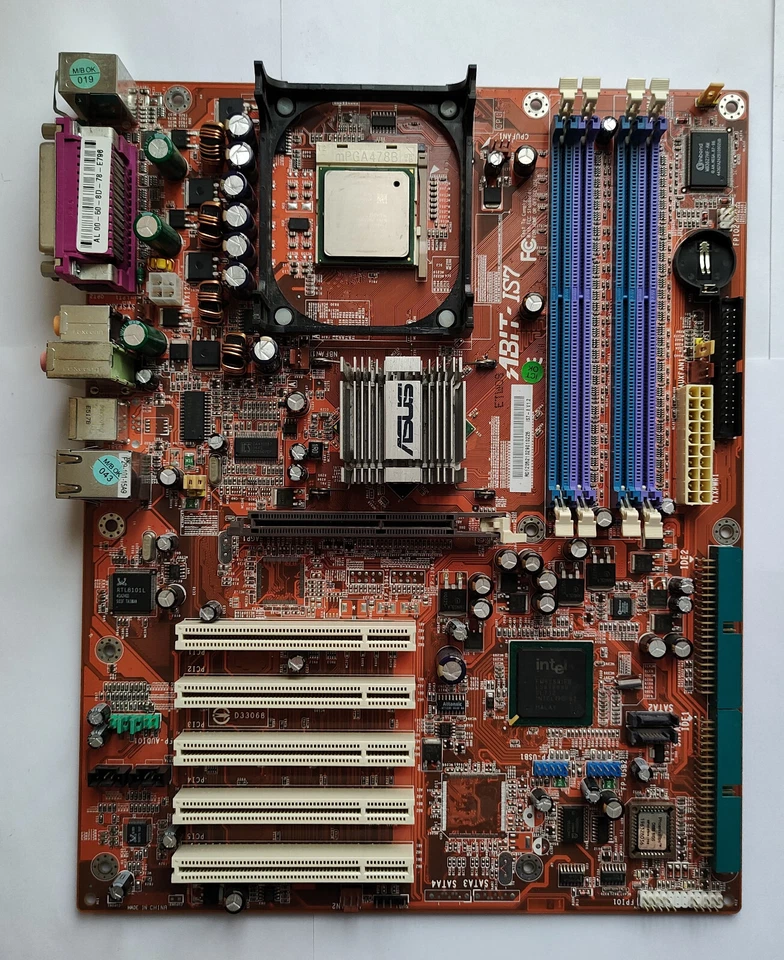 Abit IS7 Motherboard with Pentium 4 3GHz HT CPU and 2GB RAM - Test OK! - Image 2 of 4