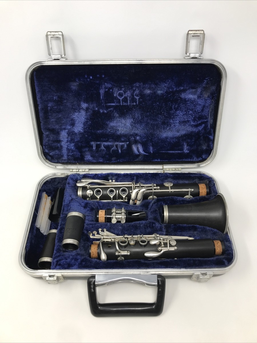 Mark II Vintage Black Clarinet Complete W/ Case