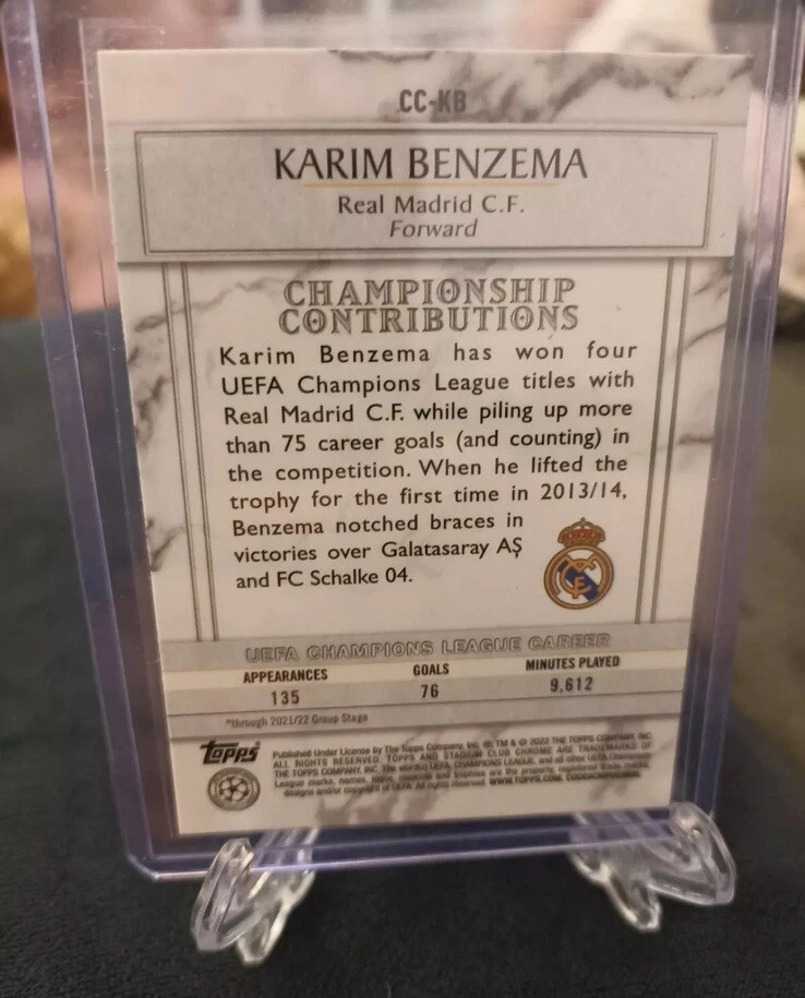2 Cartas 2021-22 Topps UEFA 1975-76 KARIM BENZEMA Real Madrid C.F. + Cromo Dorado Foto 2 de 4