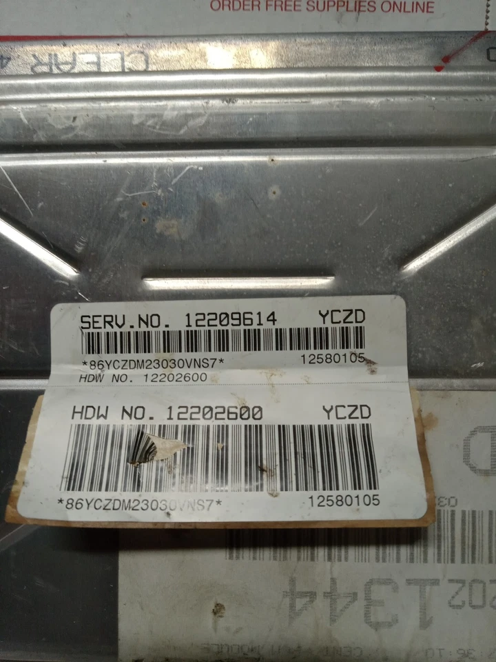 Buick Century 12209614 2003 PCM ECM ECU 12202600 YCZD Foto 2 de 4